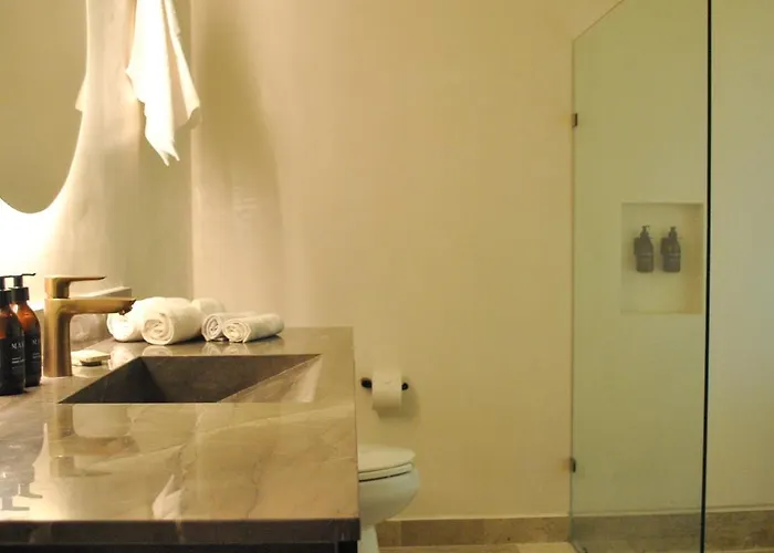 Aparthotel New Maria 2 Bedroom With Rooftop Pool 4*